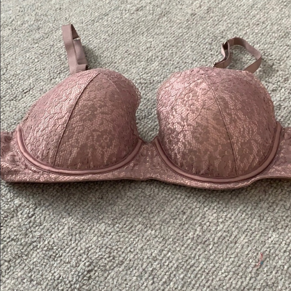 Vs bra - Picture 2 of 4